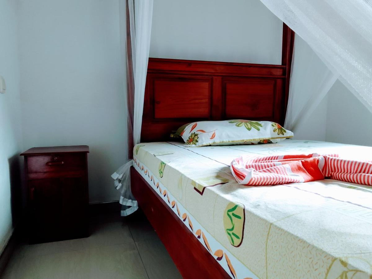 Ceylonia Guest Hotell Weligama Exteriör bild